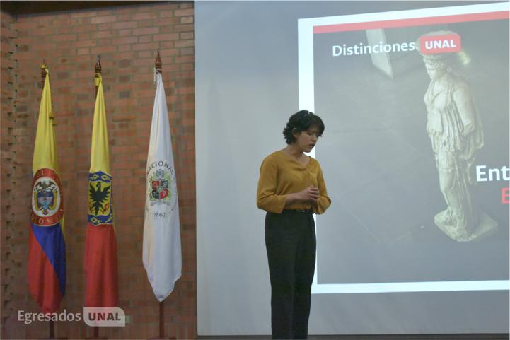 ceremonia-egresados-distinguidos-2021-2